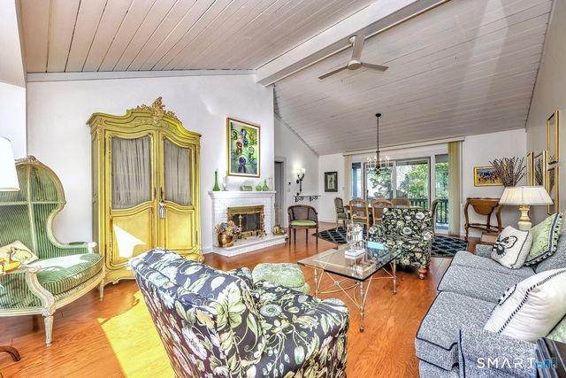 209 Acorn Lane B, Stratford, CT 06614