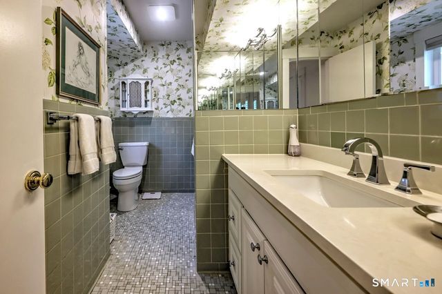 209 Acorn Lane B, Stratford, CT 06614