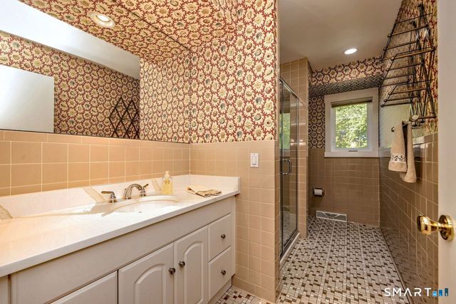 209 Acorn Lane B, Stratford, CT 06614