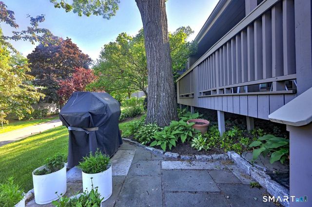 209 Acorn Lane B, Stratford, CT 06614