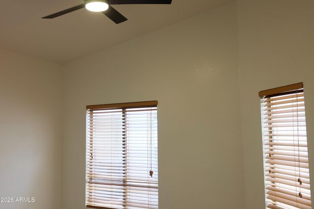 13 S LAVEEN Place, Chandler, AZ 85226