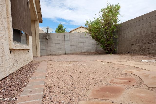 13 S LAVEEN Place, Chandler, AZ 85226
