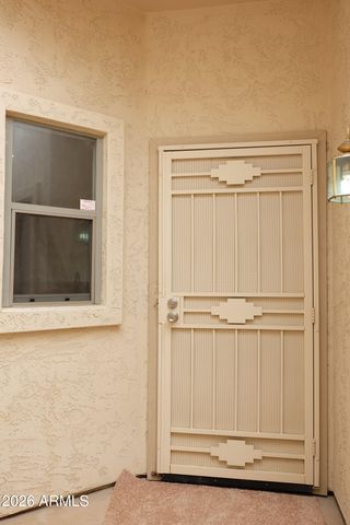 13 S LAVEEN Place, Chandler, AZ 85226