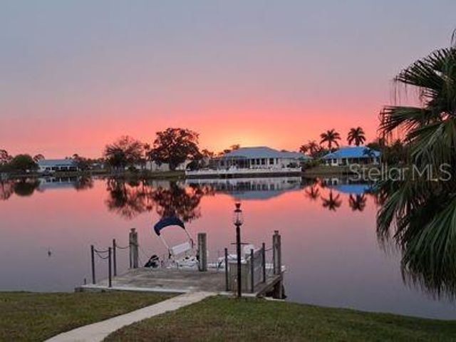 11779 SW DALLAS DRIVE S, Lake Suzy, FL 34269