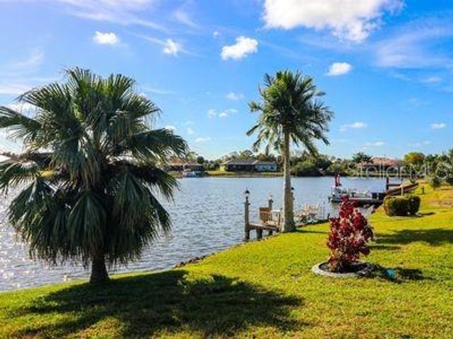 11779 SW DALLAS DRIVE S, Lake Suzy, FL 34269