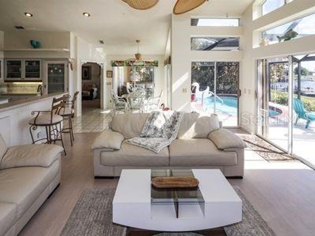 11779 SW DALLAS DRIVE S, Lake Suzy, FL 34269