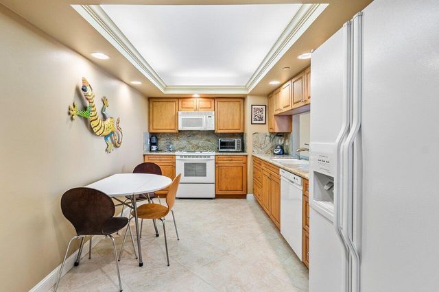 4740 S Ocean Boulevard 1515, Highland Beach, FL 33487