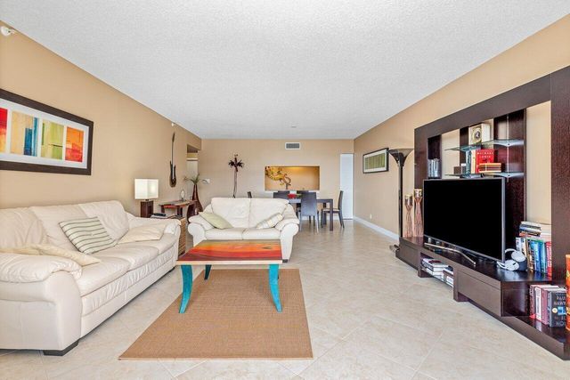 4740 S Ocean Boulevard 1515, Highland Beach, FL 33487