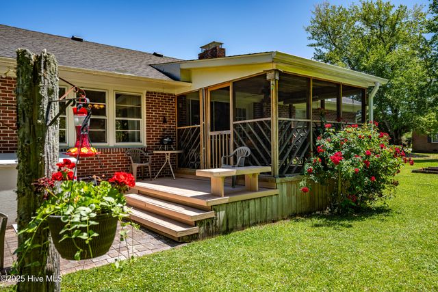 1005 Highway 101, Beaufort, NC 28516
