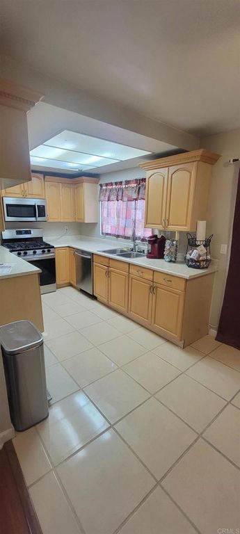 703 San Juhn St, Spring Valley, CA 91977 — photo 2