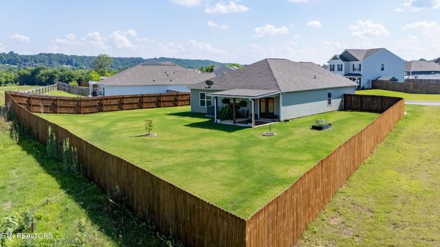 180 Crescent Circle, Niota, TN 37826
