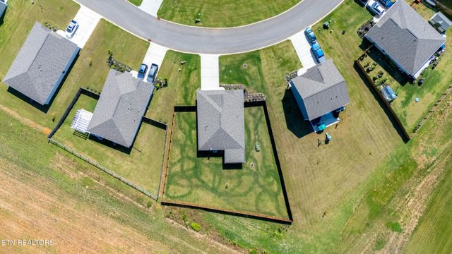 180 Crescent Circle, Niota, TN 37826