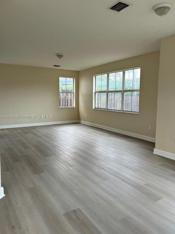 8205 NW 116th Avenue 0, Doral, FL 33178