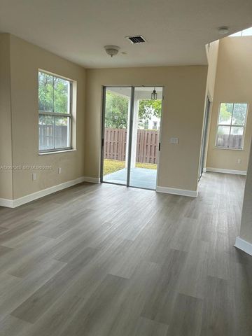 8205 NW 116th Avenue 0, Doral, FL 33178