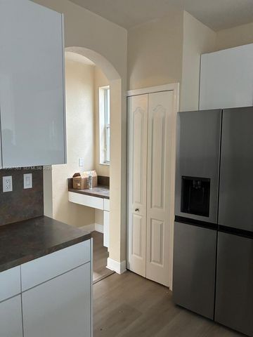 8205 NW 116th Avenue 0, Doral, FL 33178