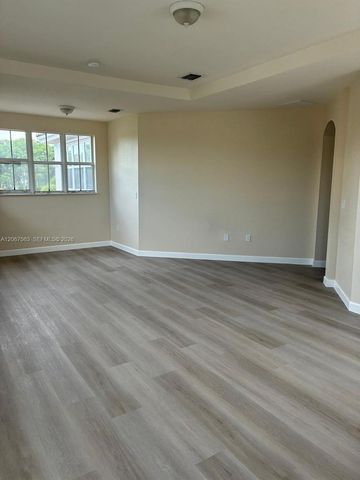 8205 NW 116th Avenue 0, Doral, FL 33178