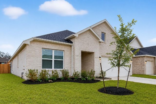 3410 Rolling River Drive, Baytown, TX 77521