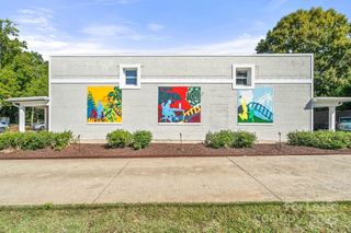 604 E Iredell Avenue 8, Mooresville, NC 28115