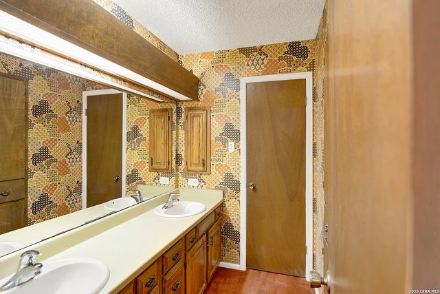 8542 Timberbriar St, San Antonio, TX 78250