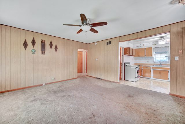 10912 S Pulaski Road, Oak Lawn, IL 60453