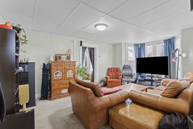 140 Douglas Street, Manchester, NH 03102