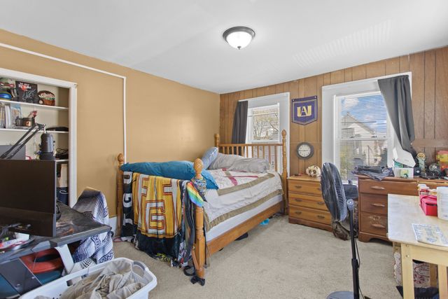 140 Douglas Street, Manchester, NH 03102
