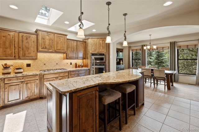 18330 Bakers Farm Road, Colorado Springs, CO 80908