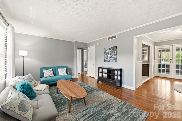 918 McAlway Road D, Charlotte, NC 28211