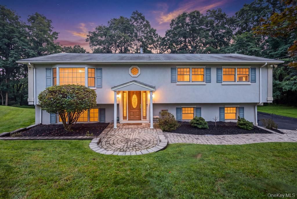 5 Newport Court, Suffern, NY 10901 — exterior