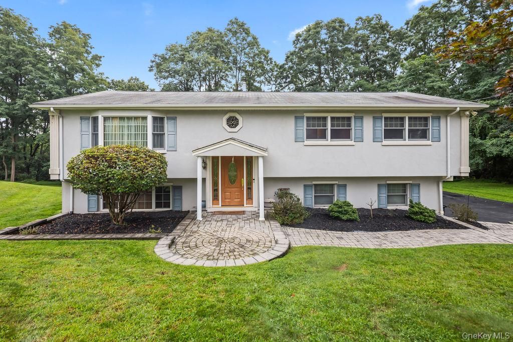 5 Newport Court, Suffern, NY 10901 — photo 3
