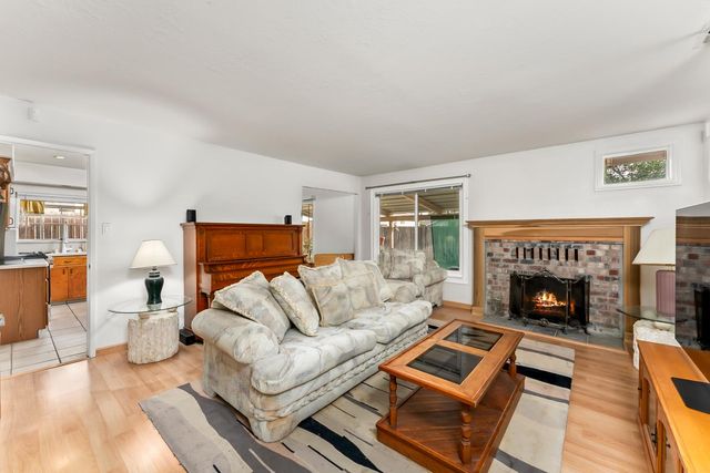 6316 Templeton Dr, Carmichael, CA 95608