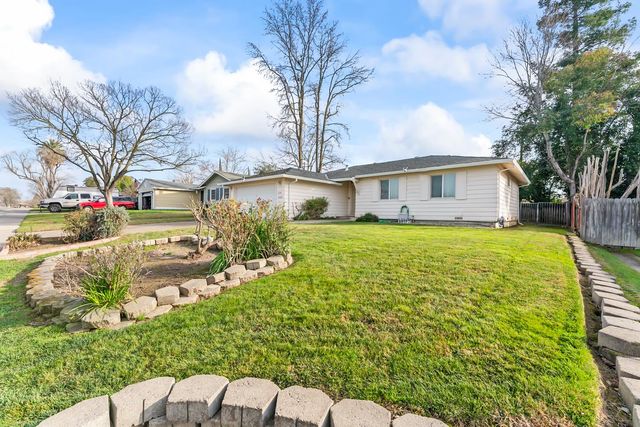 6316 Templeton Dr, Carmichael, CA 95608