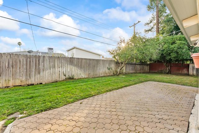 6316 Templeton Dr, Carmichael, CA 95608