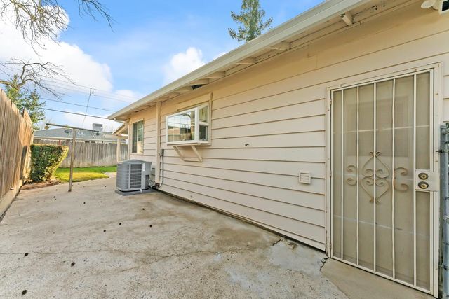 6316 Templeton Dr, Carmichael, CA 95608