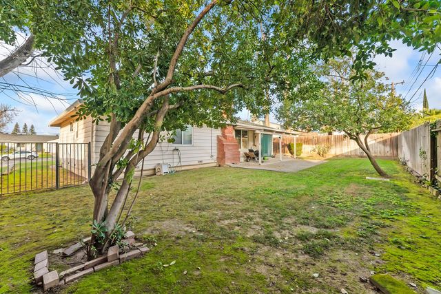 6316 Templeton Dr, Carmichael, CA 95608