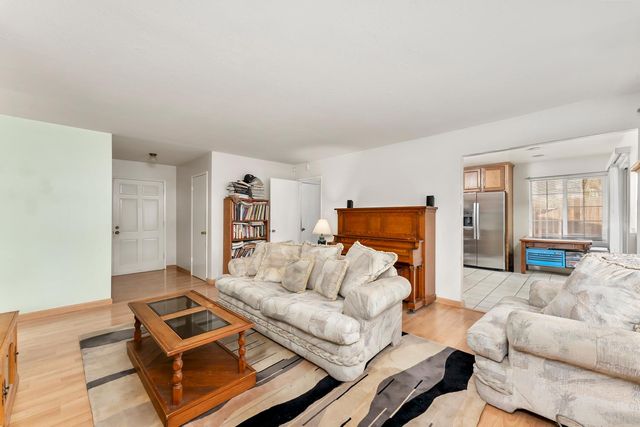 6316 Templeton Dr, Carmichael, CA 95608