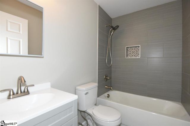 109 Mountain View Avenue, Greer, SC 29650