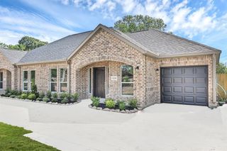 5025 Mallow Street A and B, Houston, TX 77033