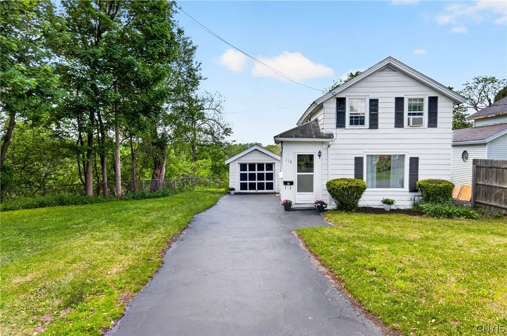 112 Washington St, Manlius, NY 13066