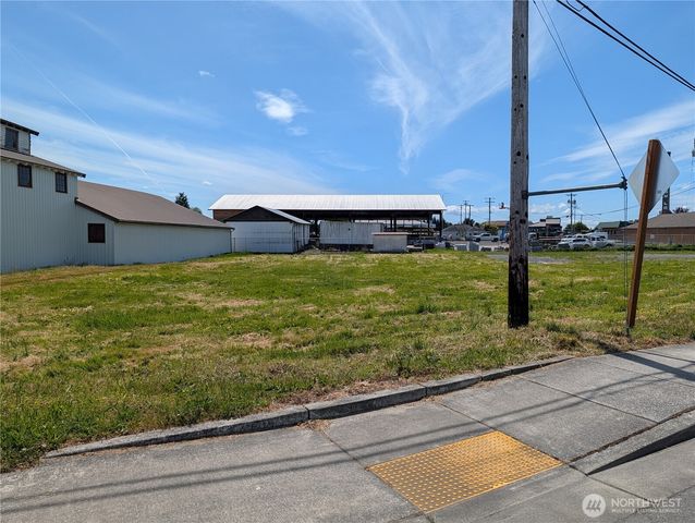 9728 270th Street NW, Stanwood, WA 98292