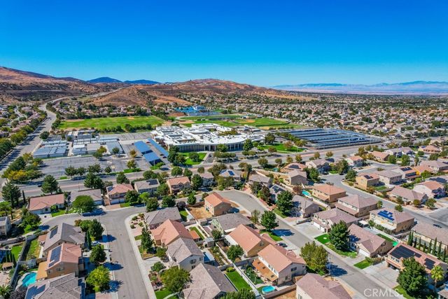 2415 Foxtail, Palmdale, CA 93551