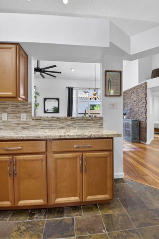 6694 NW 26th Way, Boca Raton, FL 33496