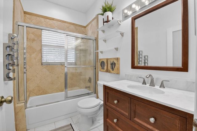 6694 NW 26th Way, Boca Raton, FL 33496