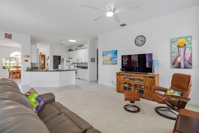 52 SOUTHLAKE DRIVE, Palm Coast, FL 32137