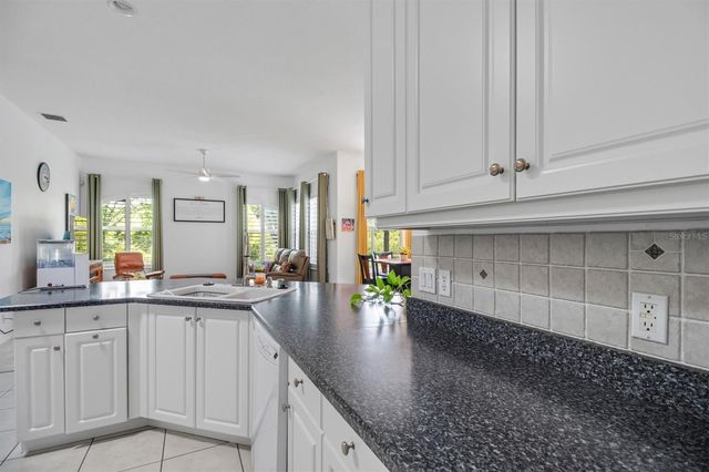 52 SOUTHLAKE DRIVE, Palm Coast, FL 32137