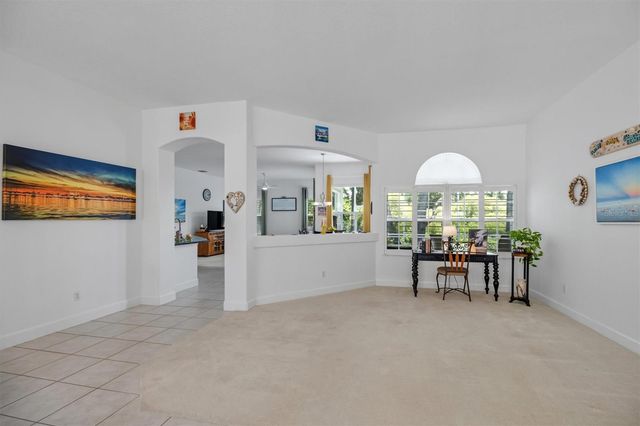 52 SOUTHLAKE DRIVE, Palm Coast, FL 32137