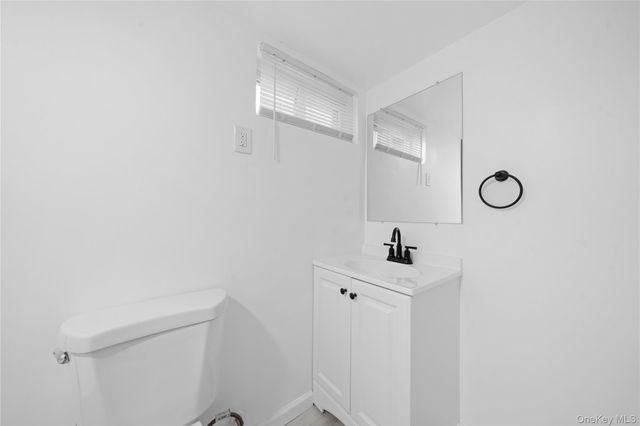 193 N Arizona Road, West Babylon, NY 11704