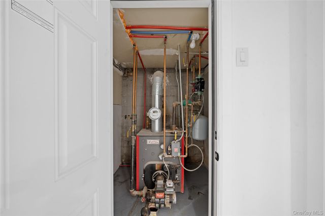 193 N Arizona Road, West Babylon, NY 11704