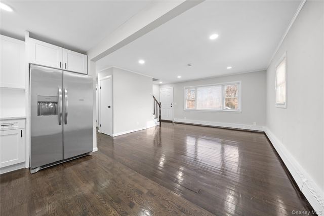 193 N Arizona Road, West Babylon, NY 11704