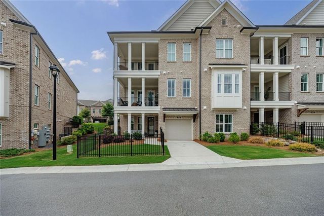4989 Sealy Circle, Peachtree Corners, GA 30092